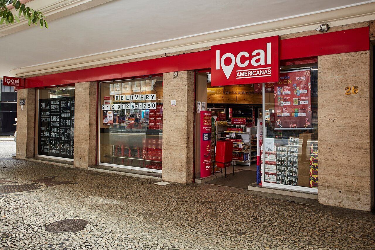 Fachada de loja do formato Local, da Americanas, na Avenida Rio Branco, no centro do Rio, em foto de arquivo