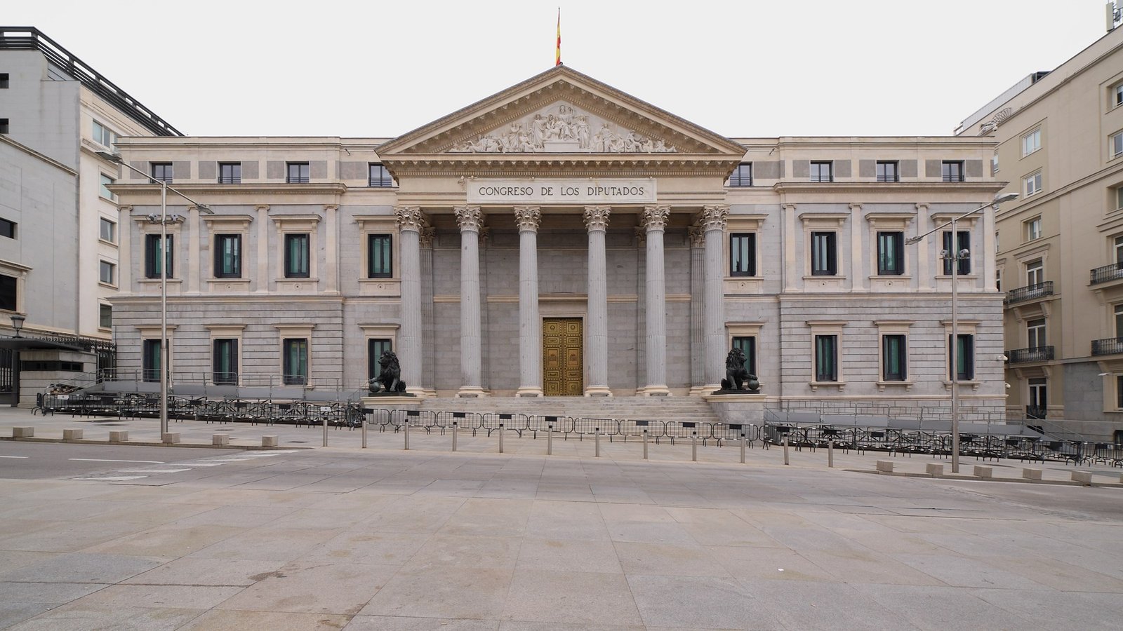 Fachada do Congresso dos Deputados, sede da câmara baixa do Parlamento espanhol, em Madri