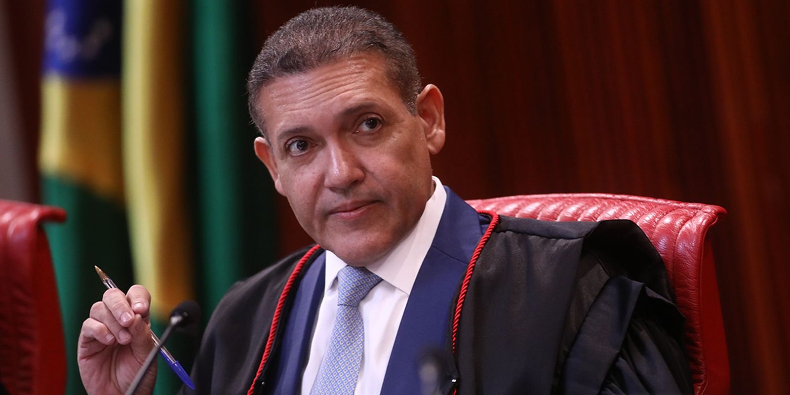O ministro Kassio Nunes Marques, presidente do TSE, durante sessão do tribunal